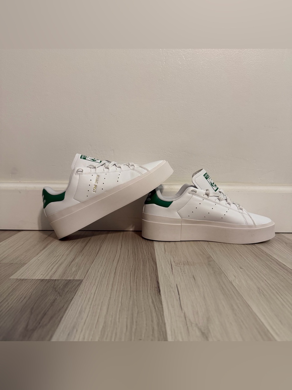 adidas Stan Smith Sneakers platform low top tennis shoe women’s 7 1/2 white - Picture 4 of 13
